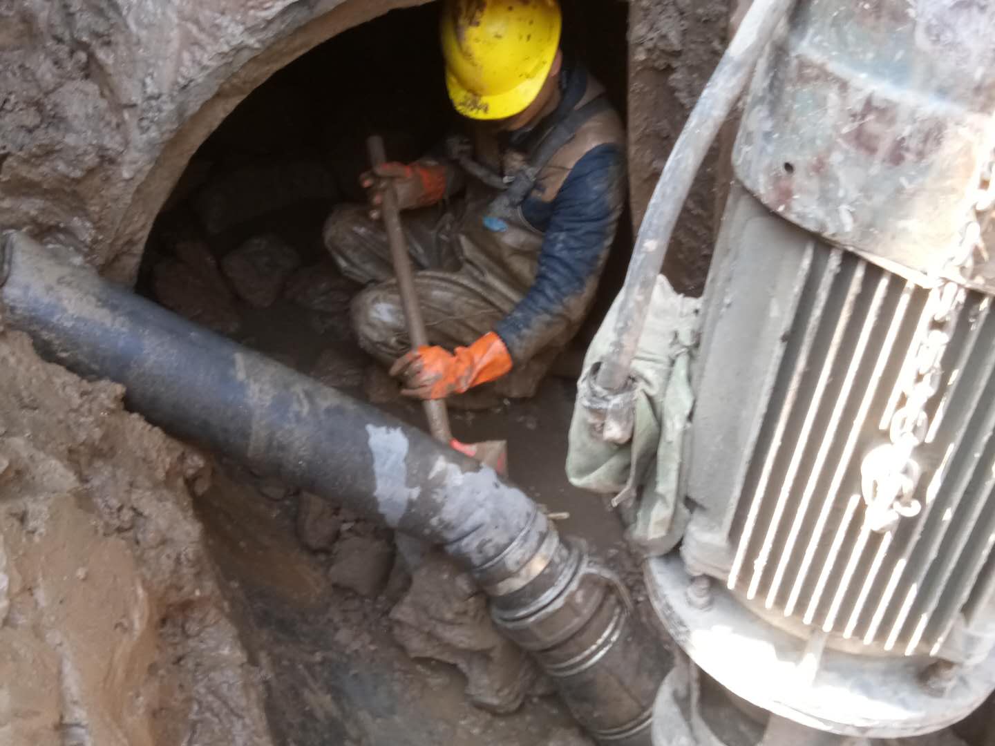 昌化镇管道清淤